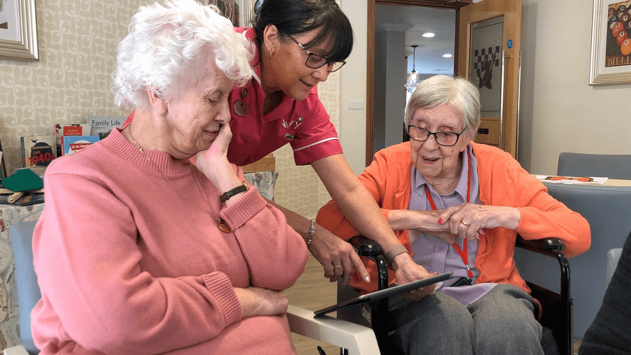 Astbury Manor resident and staff